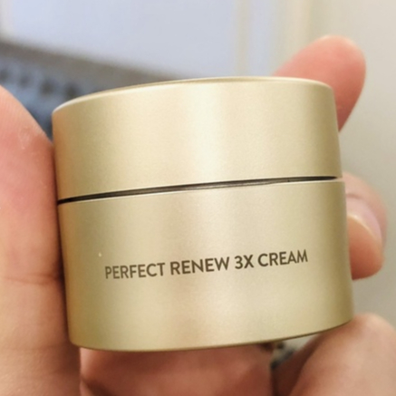 Kem dưỡng Laneige tái tạo ngăn lão hoá Perfect Renew 8ml