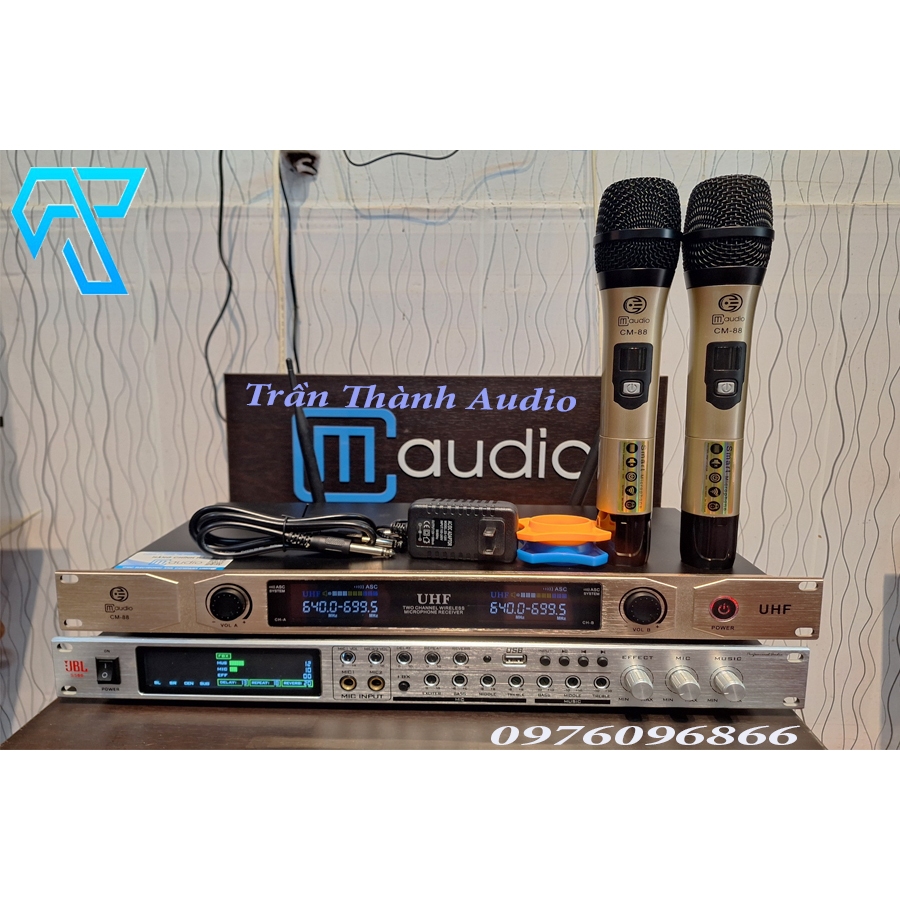 Micro không dây CM AUDIO Model CM-88 hàng chính hãng nhập khẩu mới nhất 2023 bảo hành chính hãng 24 tháng