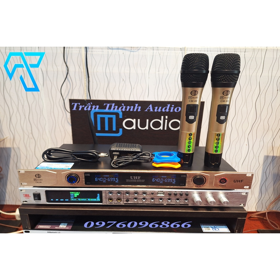 Micro không dây CM AUDIO Model CM-88 hàng chính hãng nhập khẩu mới nhất 2023 bảo hành chính hãng 24 tháng