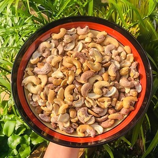 Hạt điều rang muối vỡ loại cao cấp Hạt điều rang muối bể Nuta Food