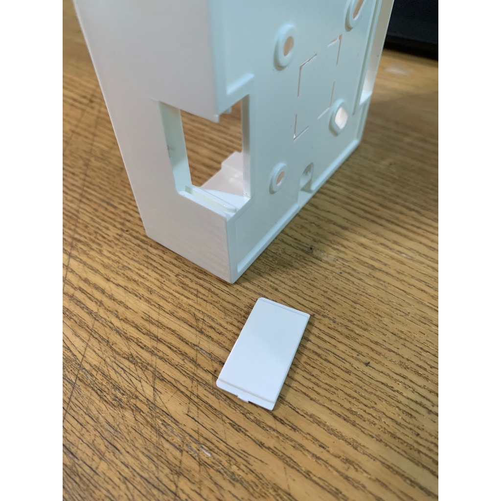 Đế vuông 86x86mm cho các thiết bị điện mặt vuông