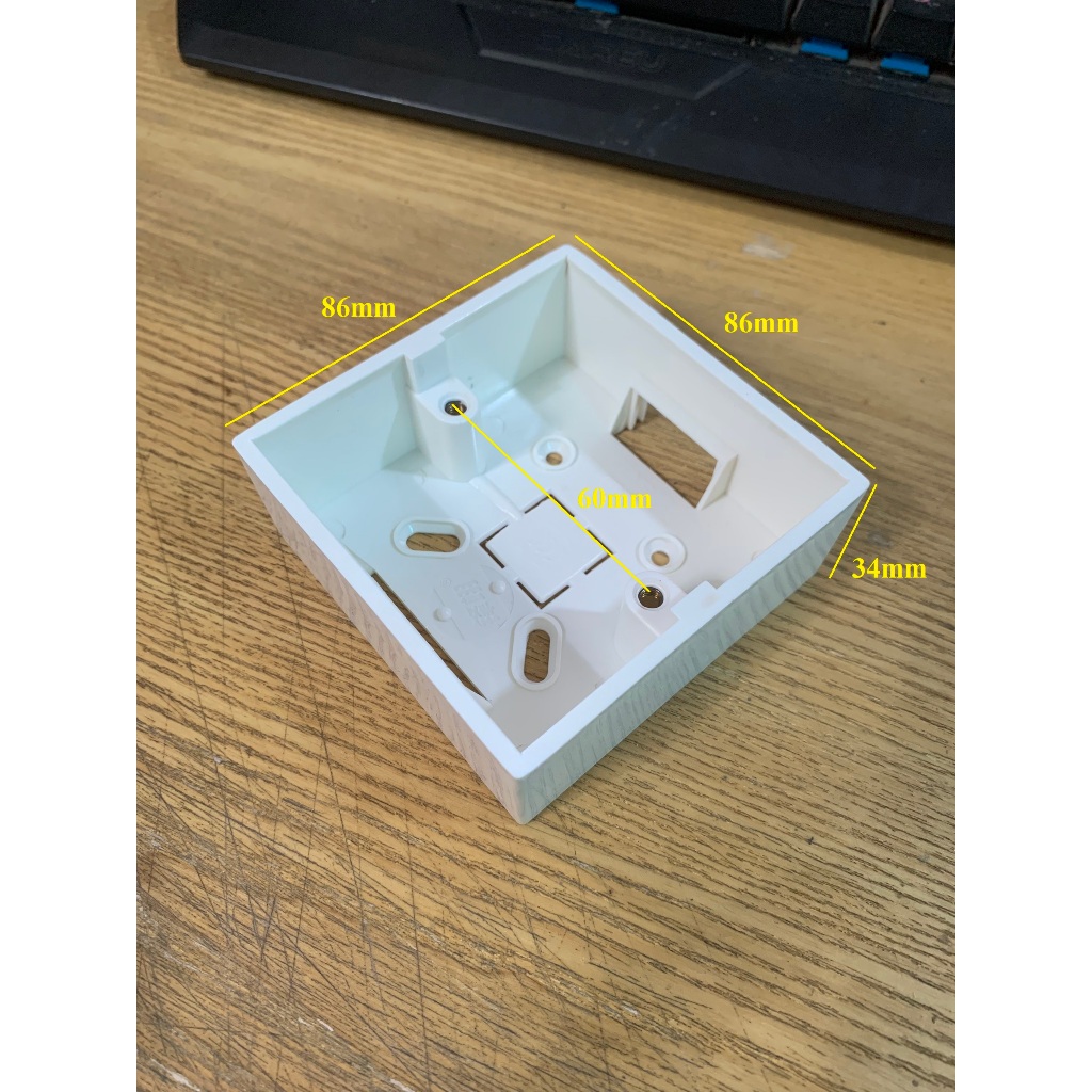 Đế vuông 86x86mm cho các thiết bị điện mặt vuông