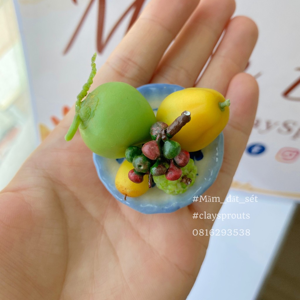 Mâm ngũ quả mini kèm đĩa sứ dày, mâm ngũ quả Tết từ đất sét - Ảnh tự chụp - Mầm Đất Sét