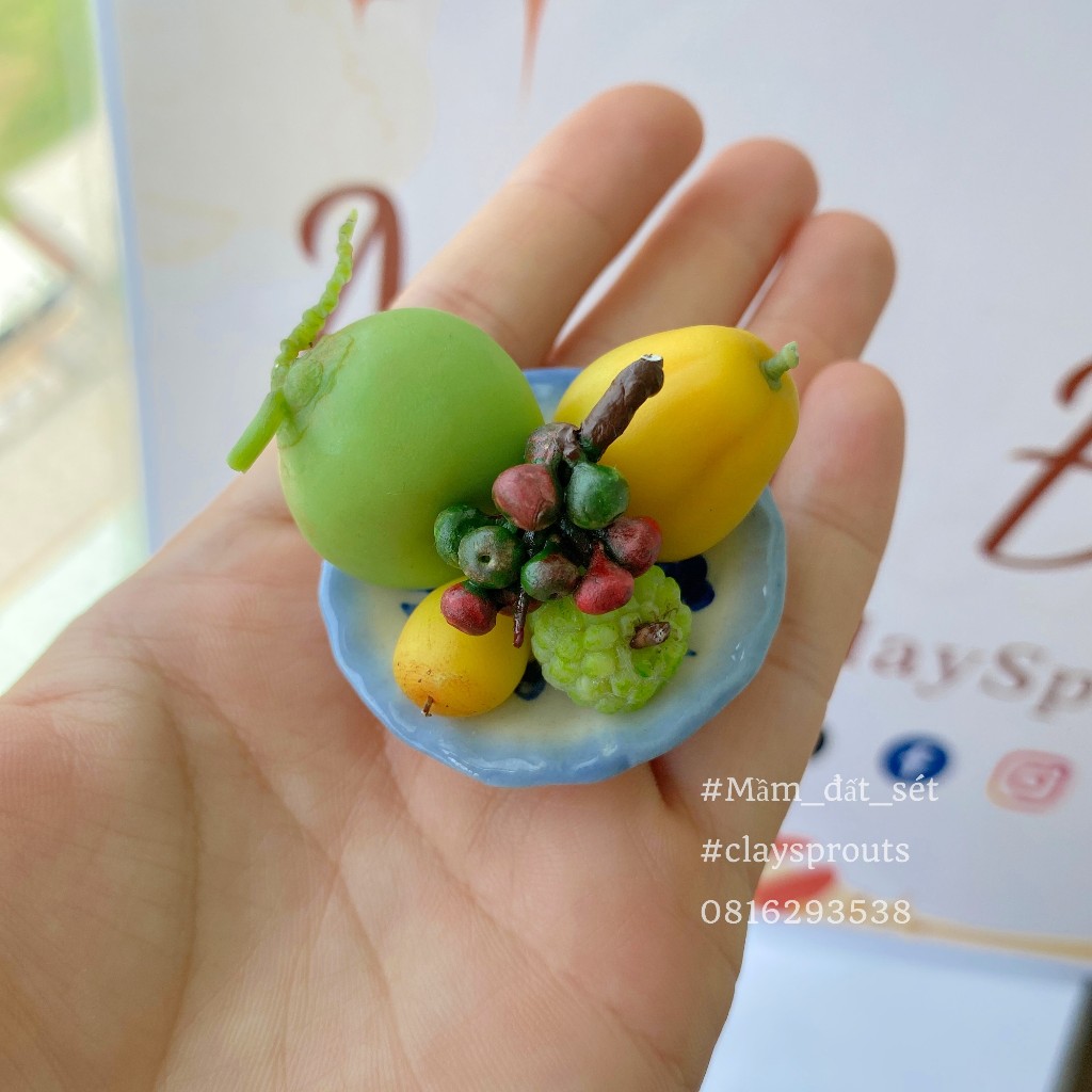 Mâm ngũ quả mini kèm đĩa sứ dày, mâm ngũ quả Tết từ đất sét - Ảnh tự chụp - Mầm Đất Sét