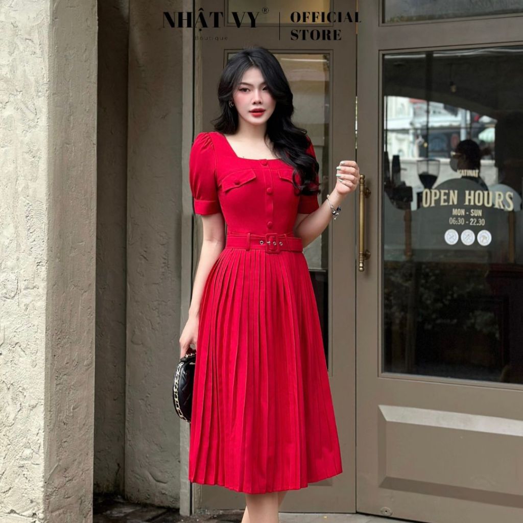 Đầm dập ly Nhật Vy cổ vuông đính nút bọc kèm dây belt chất lụa phù hợp công sở dạo phố sang chảnh - D2863
