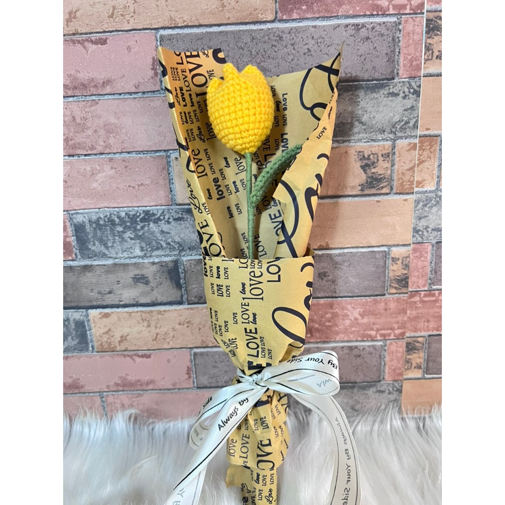 Cành hoa Tulip handmade len hoa trang trí Decor làm làm việc bàn học Lynlee21