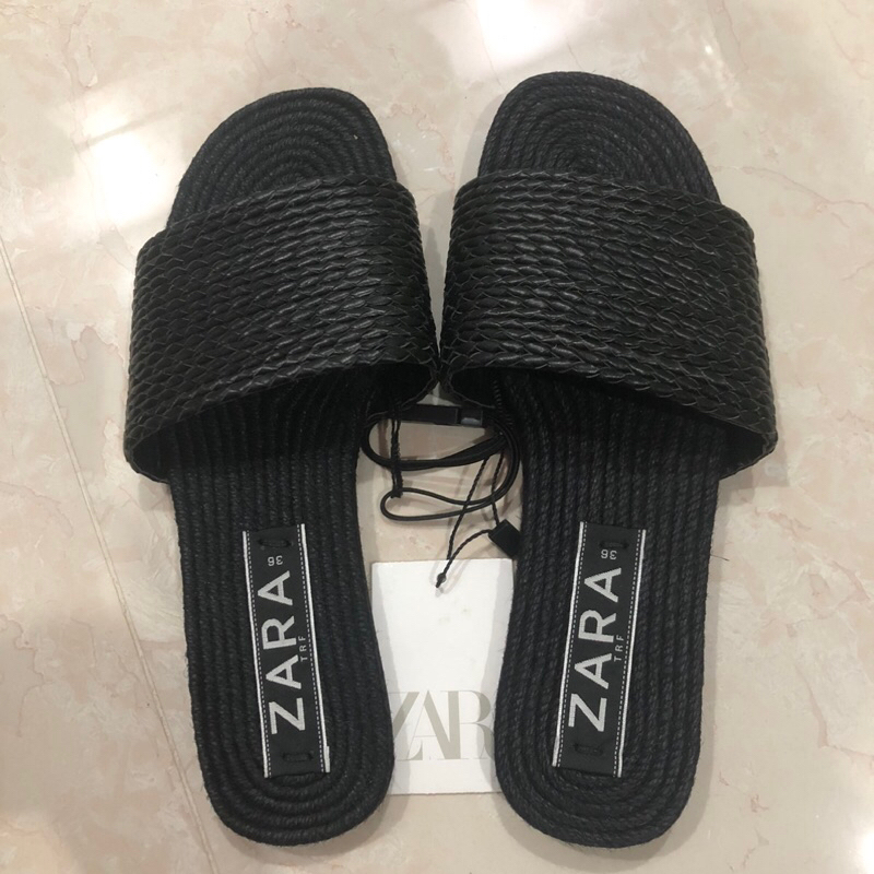 Dép quai ngang Zara