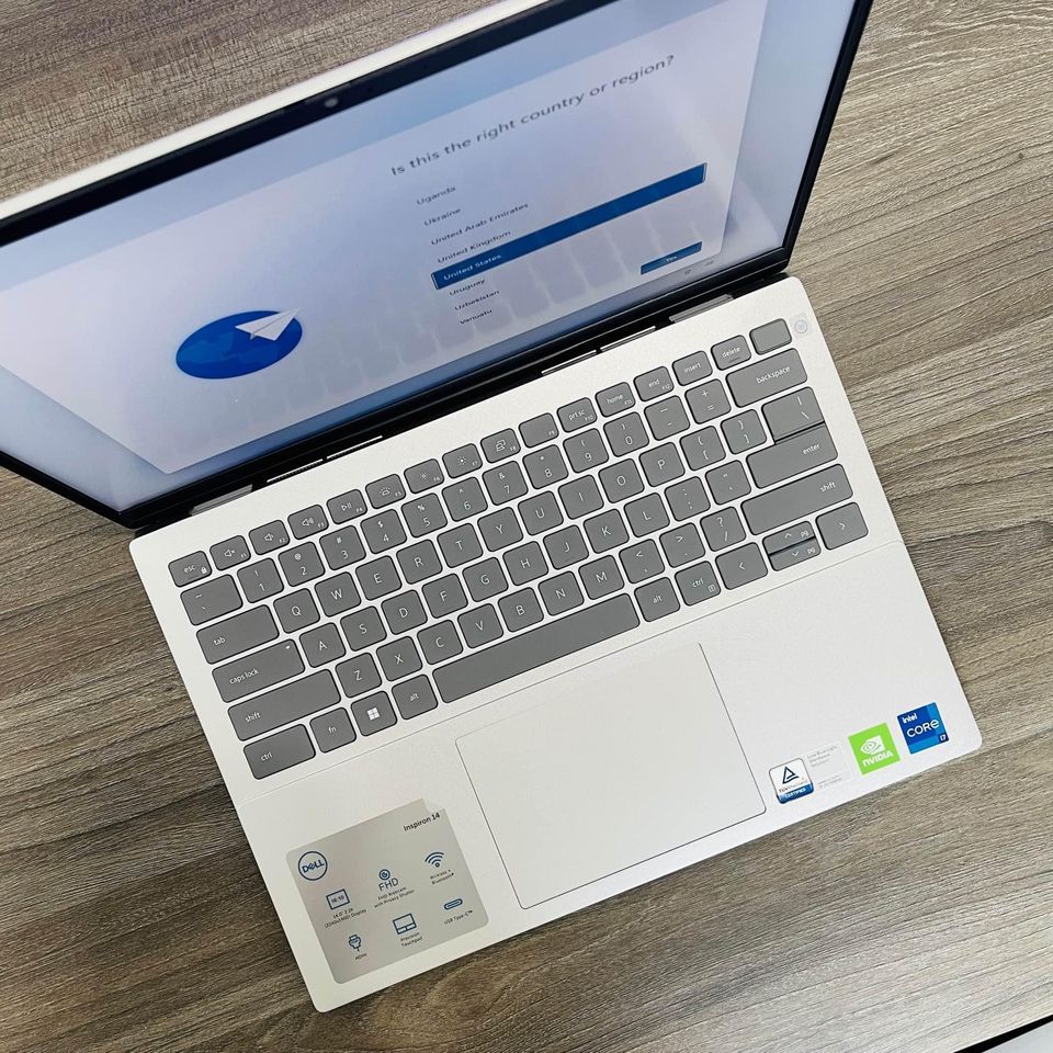 Dell Inspiron 5420- • Intel Core I5 - 1235U | 8GB RAM | 512GB SSD