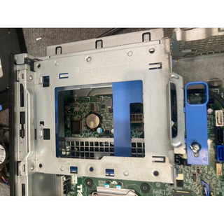Gông sắt lắp ổ cứng Dell