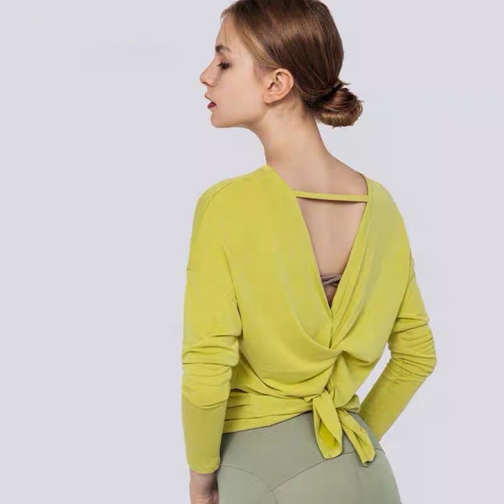 Áo dài tay nút lưng Nana