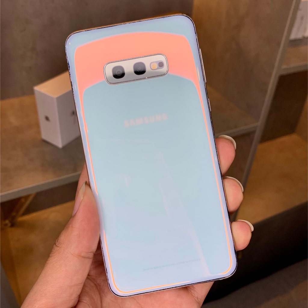 Điện thoại SS Galaxy S10e ram 6GB, dung lượng lữu trữ 128GB bản Hàn Quốc 2Sim - Điện thoại tốt, giá rẻ tại Wing Mobile