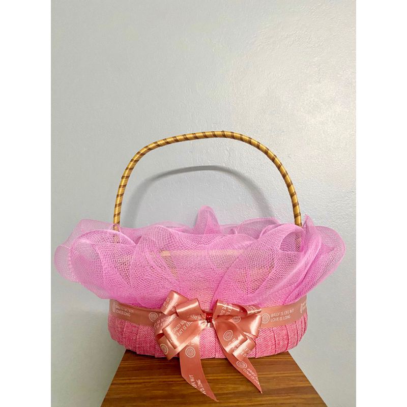 Giỏ quà màu hồng