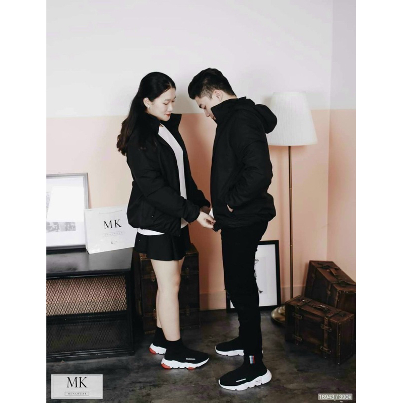 Áo khoác gió lót lông cừu giảm giá 50%