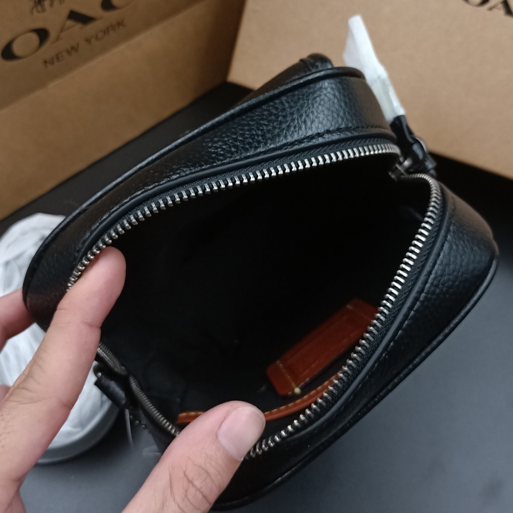 Túi nam đeo chéo COAC da thật phôm chữ nhật phối monogram sang xịn size 18