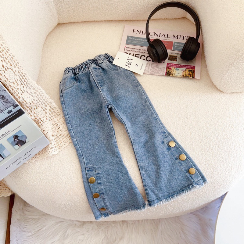 Quần dài bé gái, quần bò ống loe dập cúc sành điệu cho bé 10-30kg
