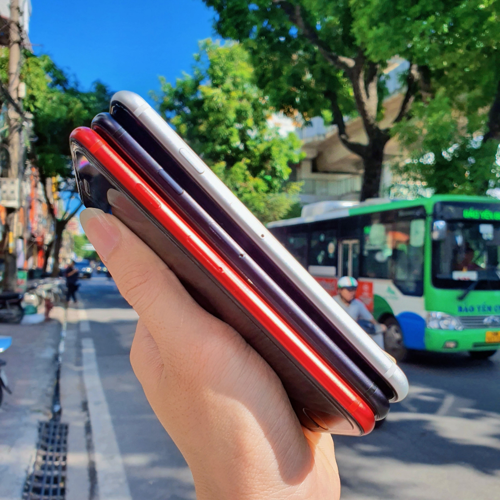 Điện thoại SE 2020 64GB/128GB Máy zin - 2 Sim - Nhỏ Gọn - Camera chất - Mượt mà - Ổn định - Điện thoại tốt Wing Mobile