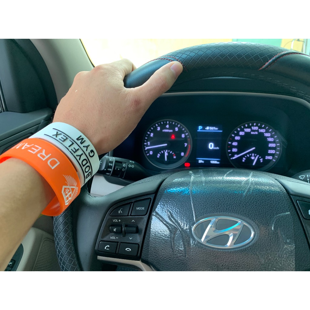 Vòng đeo tay gym cao su giá rẻ thời trang nổi bật