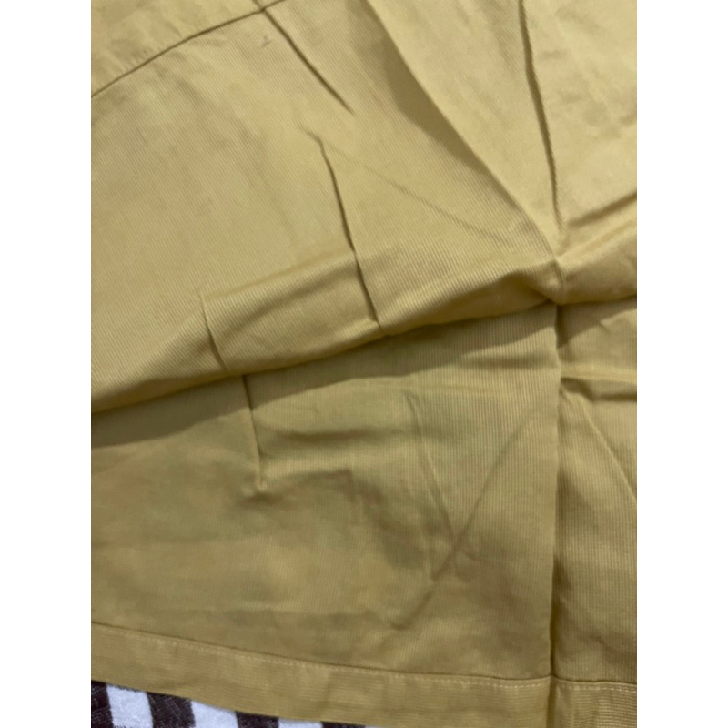 Chân Váy Vàng Nhật Bản