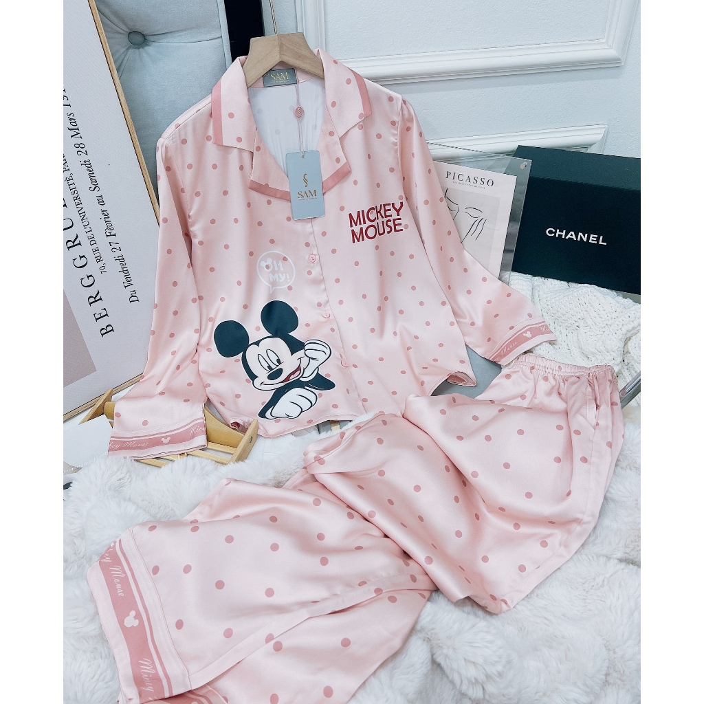 Set lụa Luxury SAM cao cấp,  kiểu dáng áo dài quần dài, họa tiết hình mickey dễ thương tinh tế, chất mềm thoáng mát