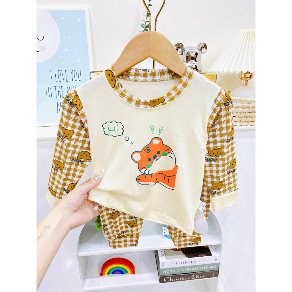 Bộ dài tay vải thun lạnh hình in đáng yêu phối sọc mềm, mịn, mát cho bé trai, bé gái