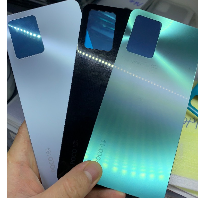 Miếng Lưng Vsmart Live 4 / Kính lưng poco F4 - 5G / Khung xương Vsmart Live 4