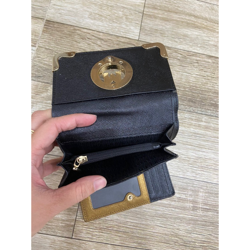 Ví si hiệu Metrocity