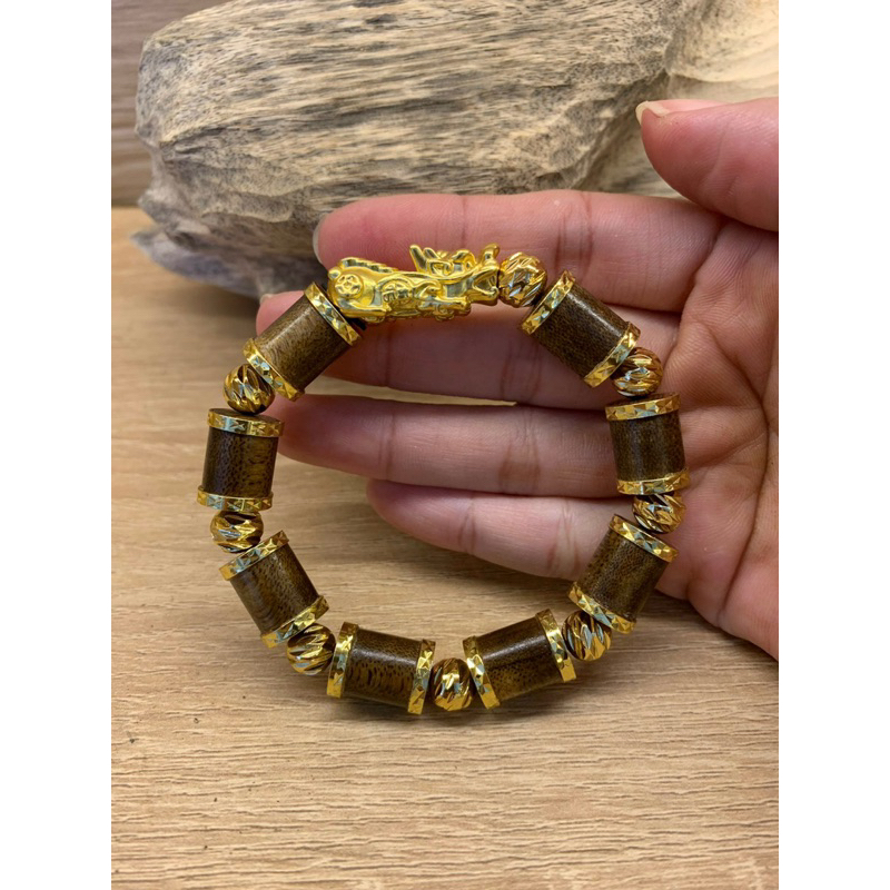 Vòng trầm hương bọc 18k kèm tỳ hưu chiêu tài hút lộc