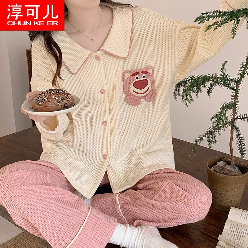 Bộ pyjama bộquần áo chất Waffle cổ bẻ bộ đồ ngủ tay dài chấtcotton thêu dễ thương thời trang xuân ,thu,đông cho nữ