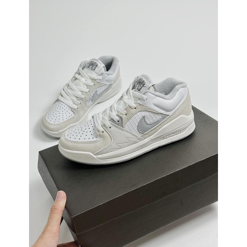 Giày sneaker stadium 90 trắng xám