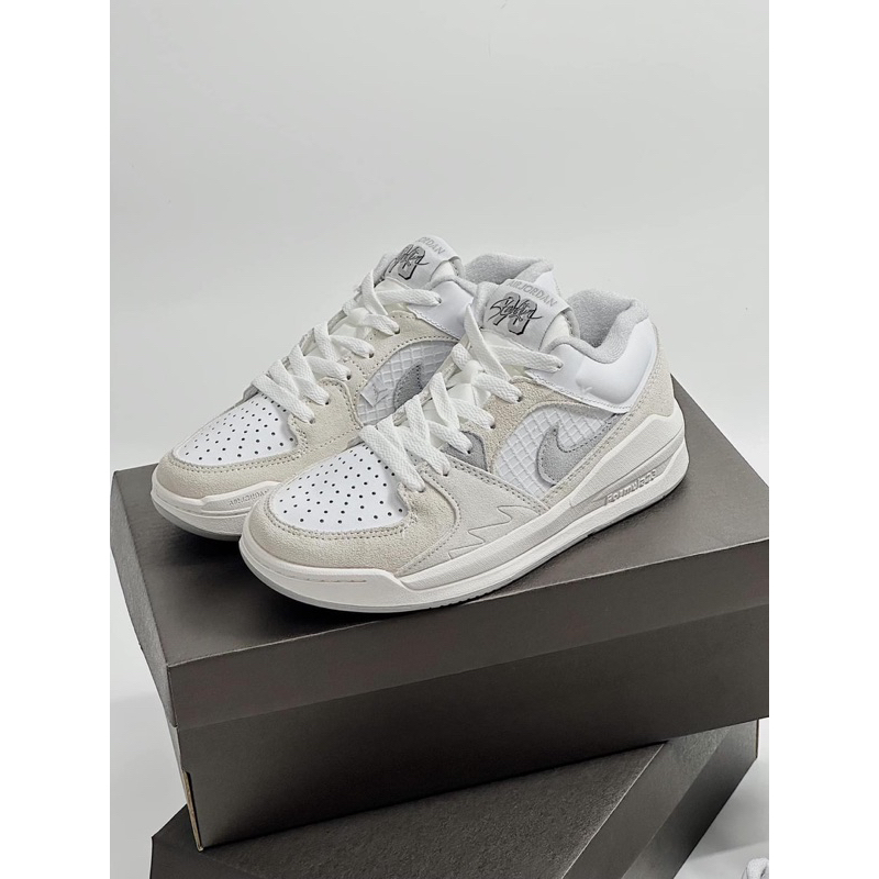 Giày sneaker stadium 90 trắng xám