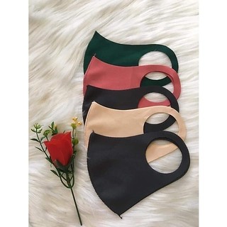COMBO 5 CÁI KHẨU TRANG TRƠN POLY CÔNG DỤNG CHỐNG BỤI DÙNG CHO Bột Rau Câu Con Cá Dẻo ( Gói )