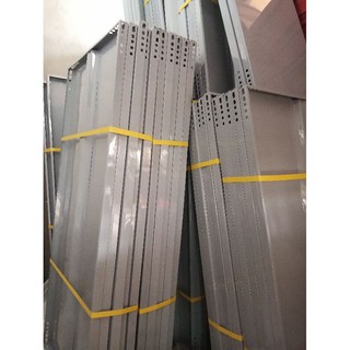 ⭐(RỘNG 30,40,50_ DÀI 60,80,1M,1.2M,1.5M)⭐(V3 X cao 80cm X 2 tầng) Kệ sắt mâm sắt v lỗ V3x3cm sơn tĩnh điện vê lỗ