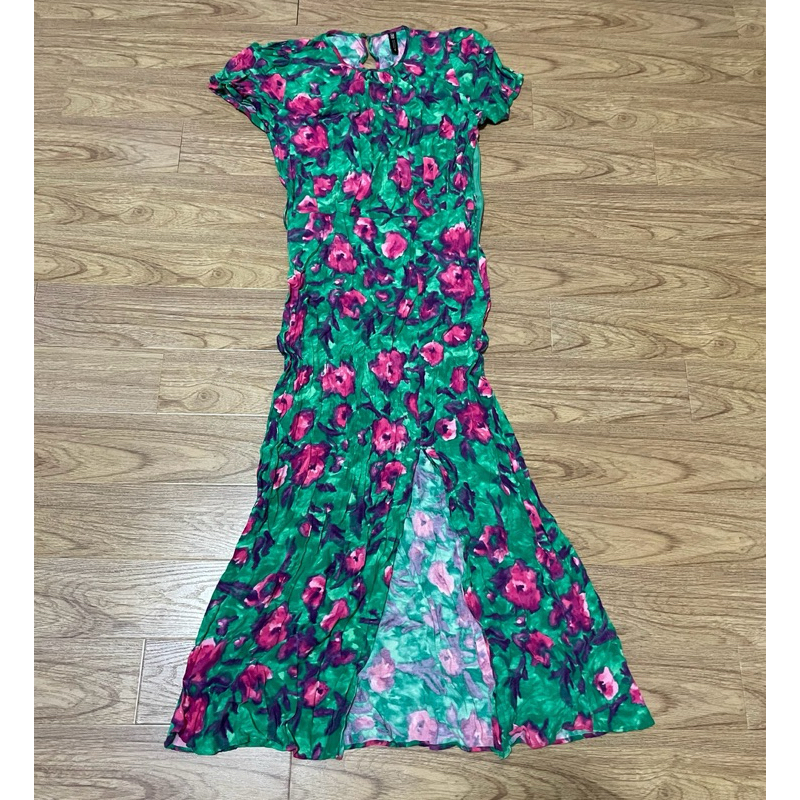 Váy xoè hoá xanh lục ZARA size S, cam kết 110% chính hãng, like new 99%