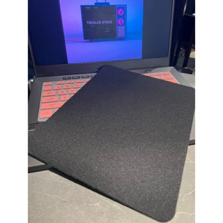 Lót Chuột Đen Trơn Phù Hợp Cho Chơi Game Hoặc Văn Phòng