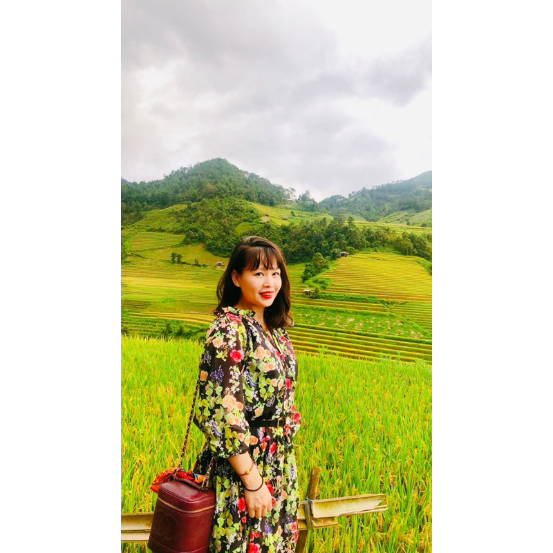 Váy xoè màu xanh thiên nhiên ZARA size XS, cam kết chính hãng 100%, like new 99%