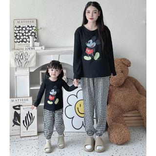 Set đồ mẹ bé in hình mickey đen chất Cotton