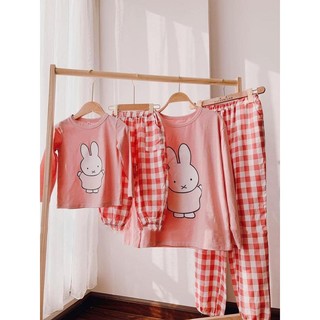 Set đồ mẹ và bé in hình thỏ hồng siêu dễ thương chất Cotton