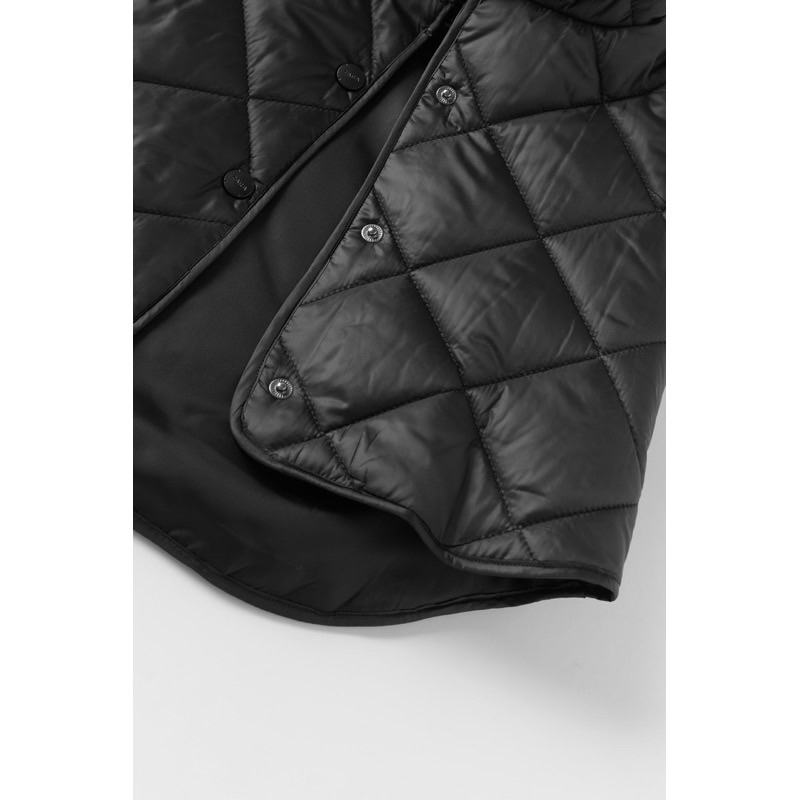 Gile phao đen dáng ngắn có mũ trần trám bé gái ZRr xuat du