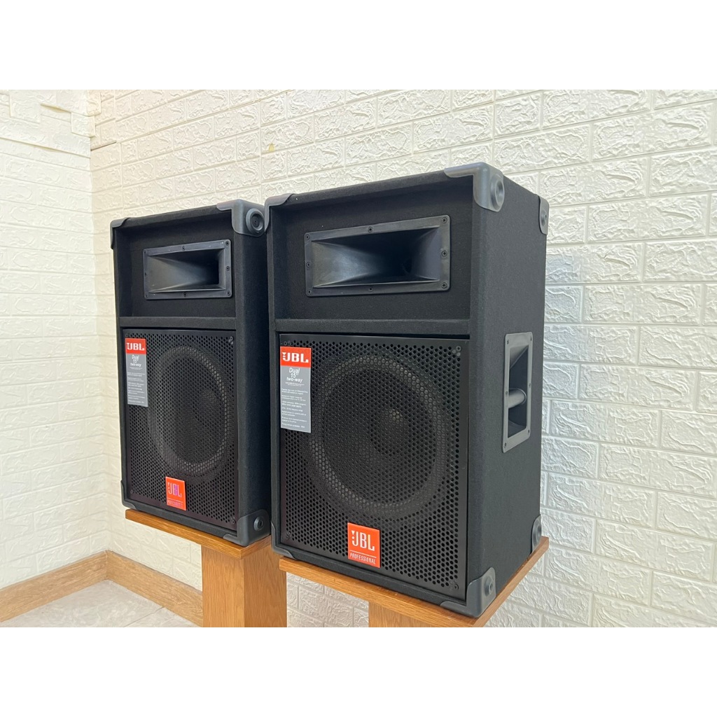 Loa đứng 3 tấc bọc nỉ cao cấp 1 bass 30 và 1 chép kèn chuyên karaoke và nghe nhạc