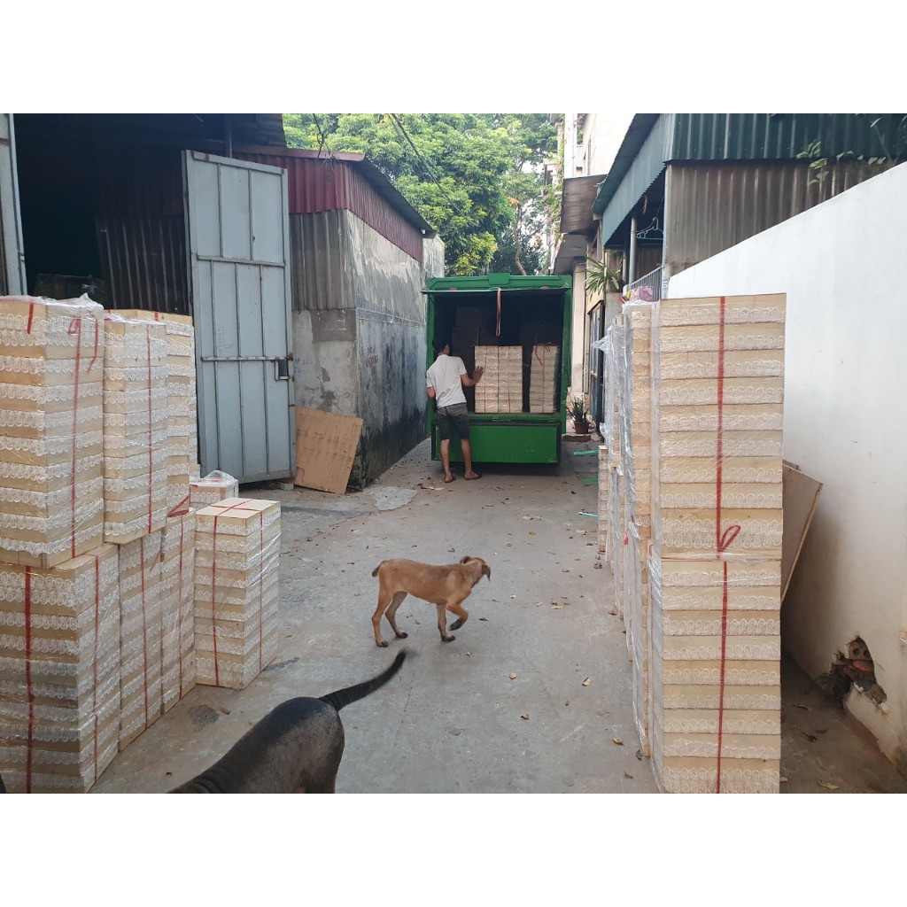 Khay gỗ bọc ren đựng quà tết KT 25x35cm