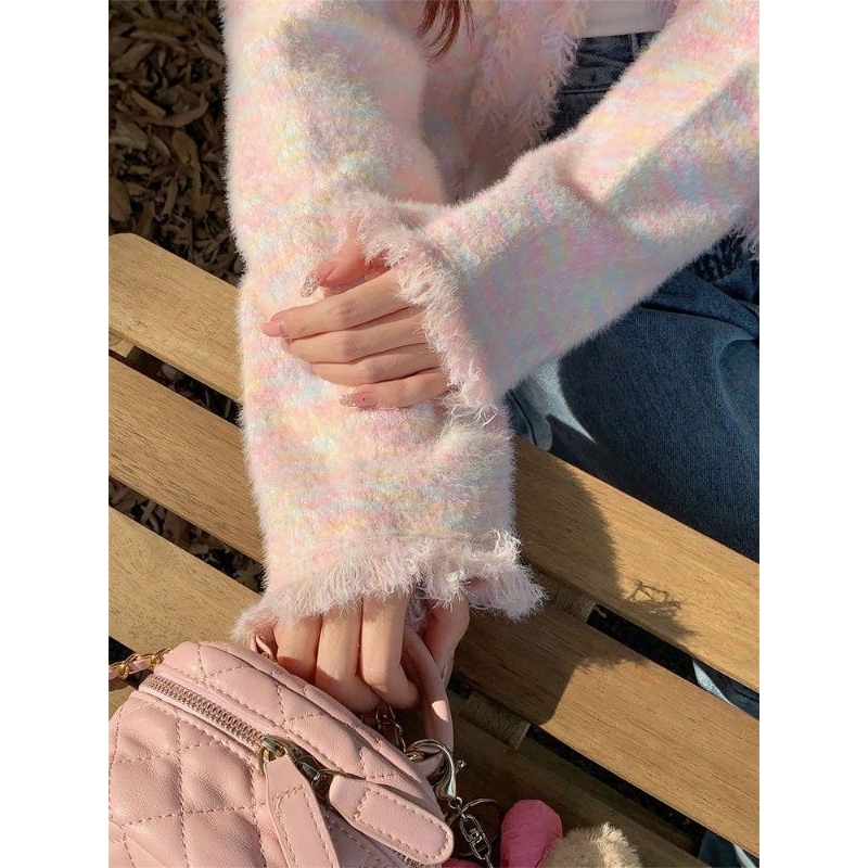 Áo khoác len lông thỏ hồng loang tuarua tiểu thư