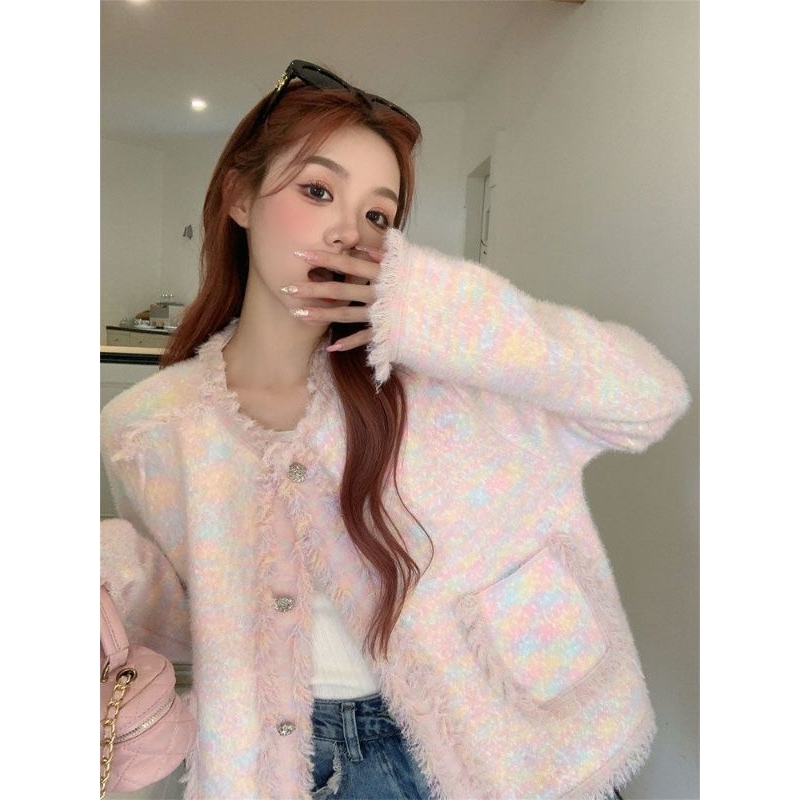 Áo khoác len lông thỏ hồng loang tuarua tiểu thư