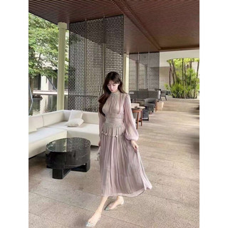 Váy dập li đính đá