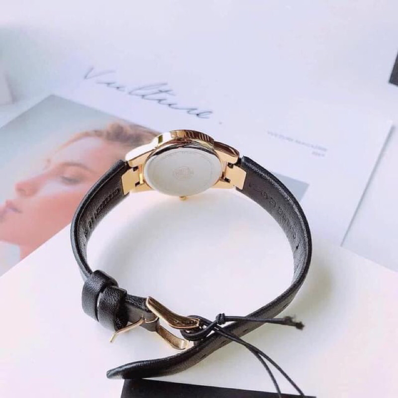 Đồng hồ nữ dây da Citizen Eco Drive Axiom GA1052-04E