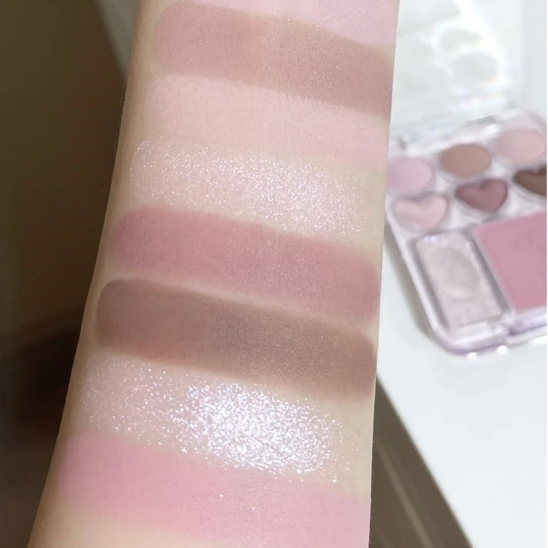 Bảng phấn mắt phấn má 8 màu Gogo Tales Stick Sweet Heart Powder Blusher Eyeshadow Palette GT609 trái tim gogotales