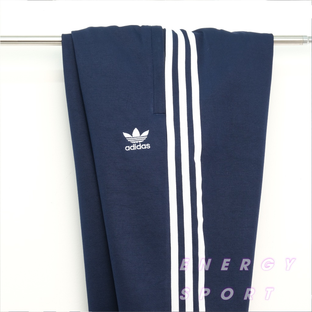 Áo Khoác Thể Thao Unisex Adidas Adicolor Classic Primeblue SST Track Jacket - HK7340 - Màu Xanh Navy