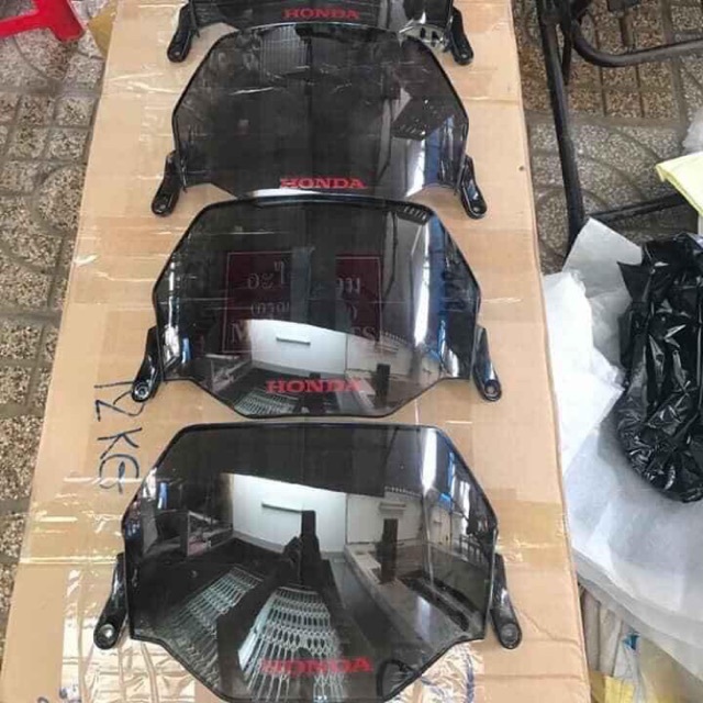 Mão Chắn gió Sh 2009 2010 2k10 2011 Ý Sporty