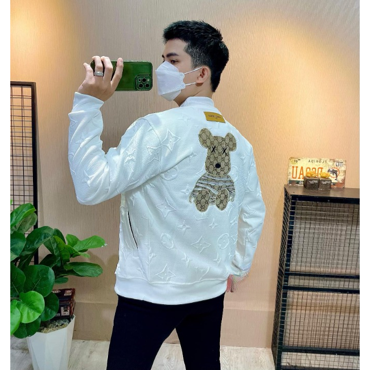 Áo Khoác Bomber LV Vân Dập Nổi Phối Màu Unisex Logo Thêu Hình Gấu Chất Nỉ Bông Dày Dặn Siêu Chất ShuShiShop