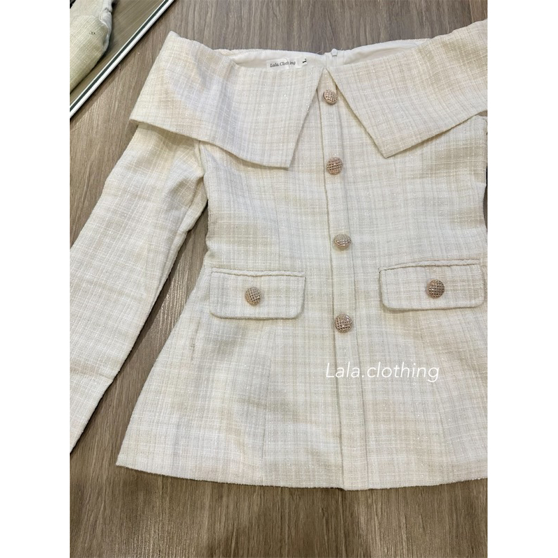 Áo trễ vai tweed kim tuyến TE