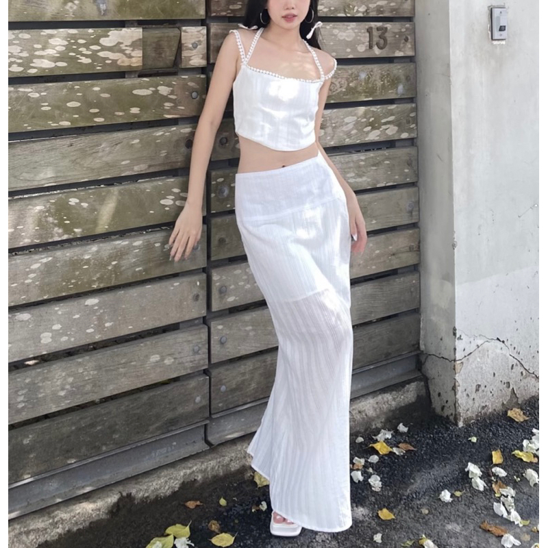 Chân váy dáng dài ren trắng 2 lớp